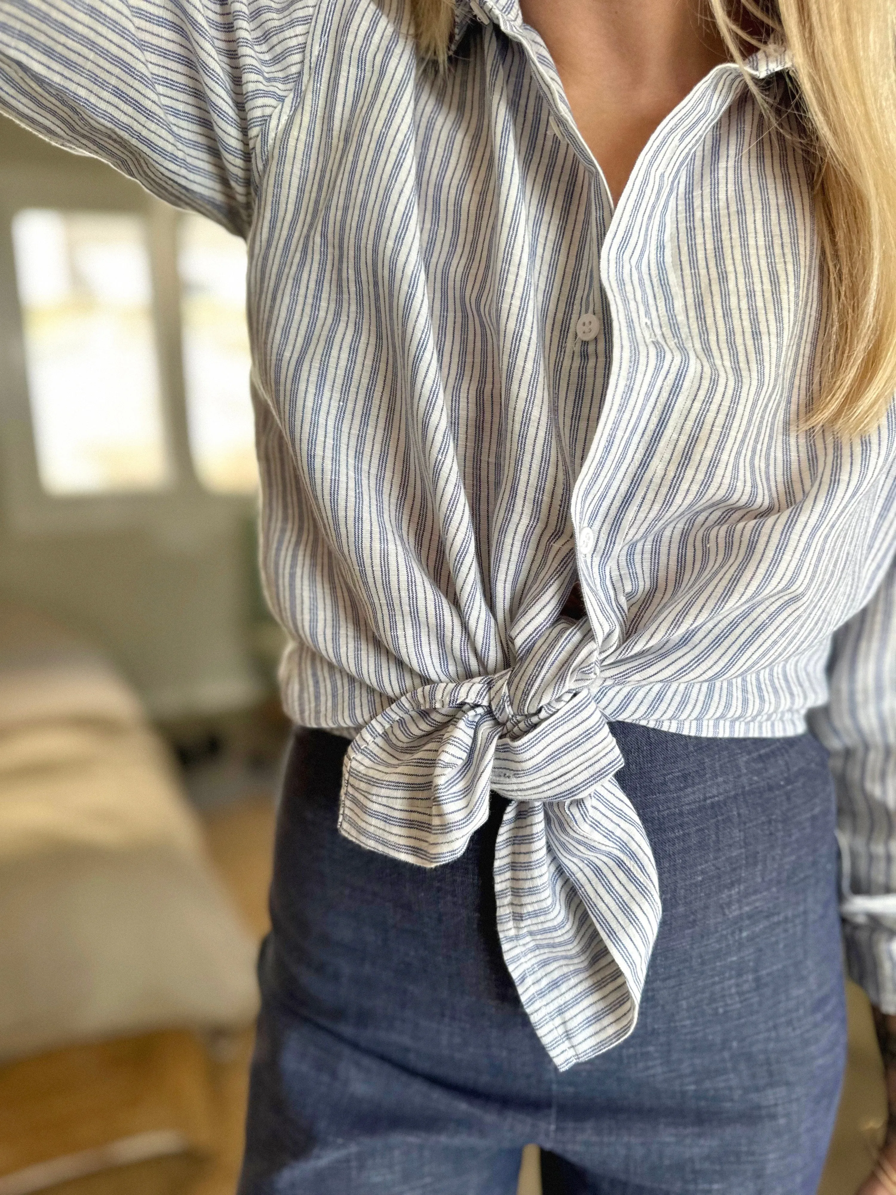 ANIRA Boyfriendshirt blue white striped linen cotton