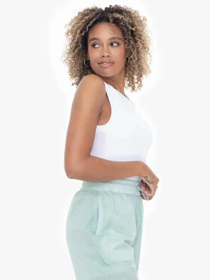 NB SEAMLESS RIBBED HIGH NECK ACTIVE TANK