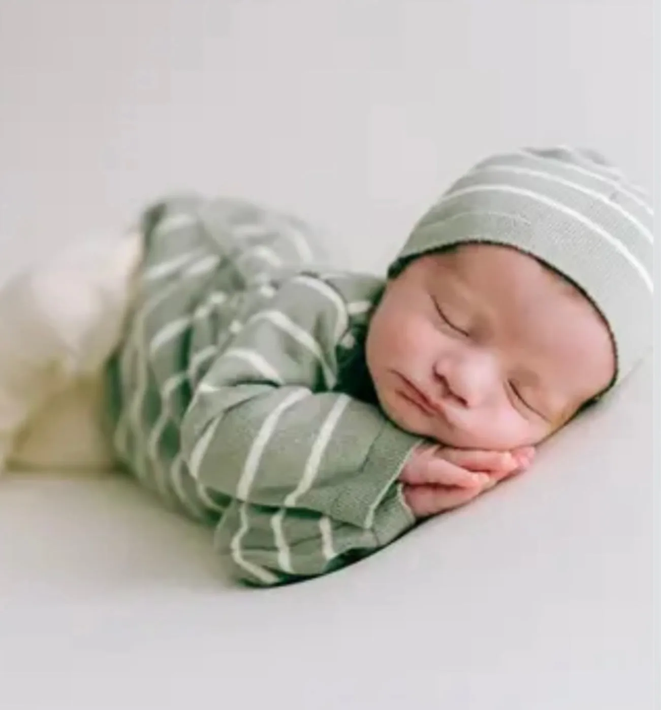 Newborn Set - Green Stripe