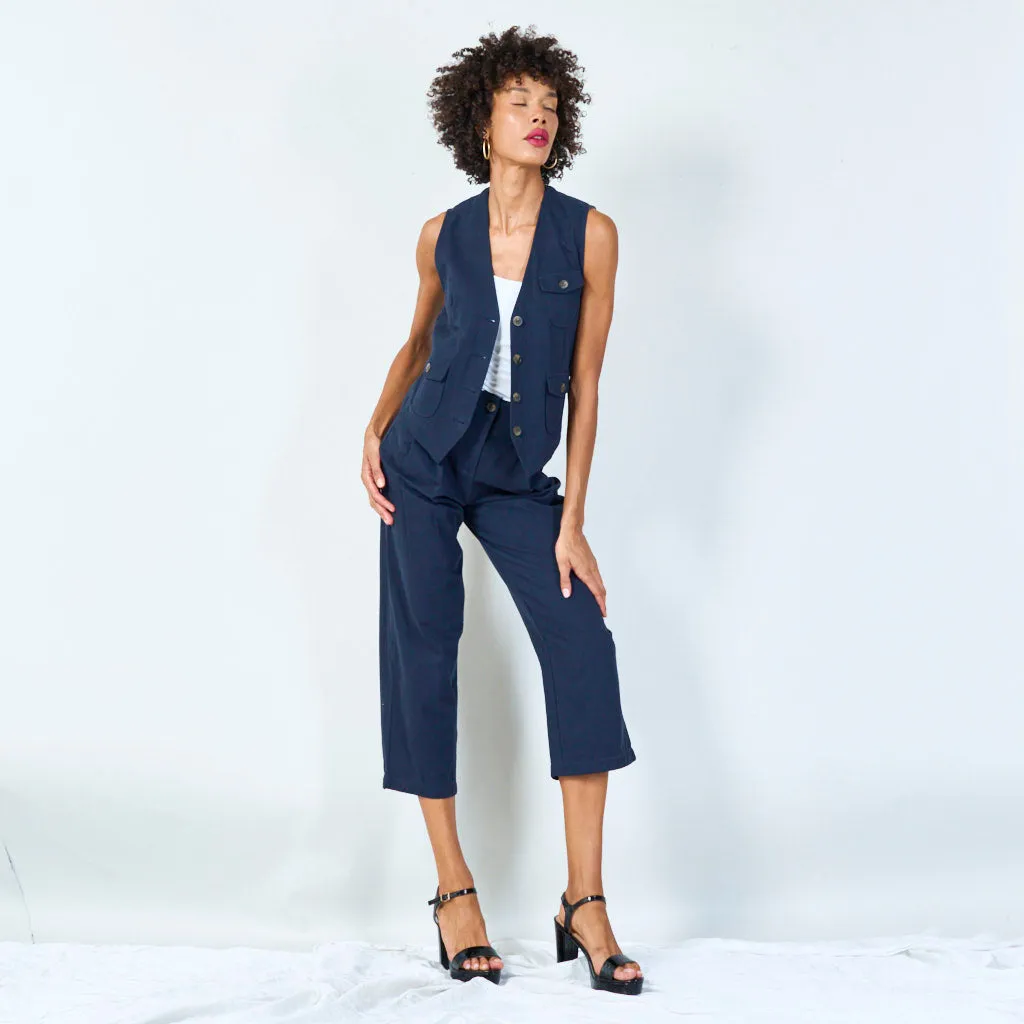 Pleated cropped trousers with belt loops wholesale