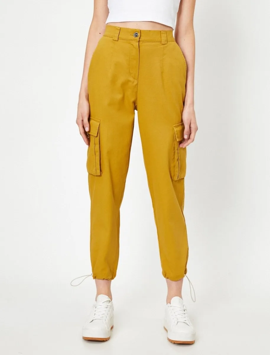 Twill Cargo Joggers in Mustard
