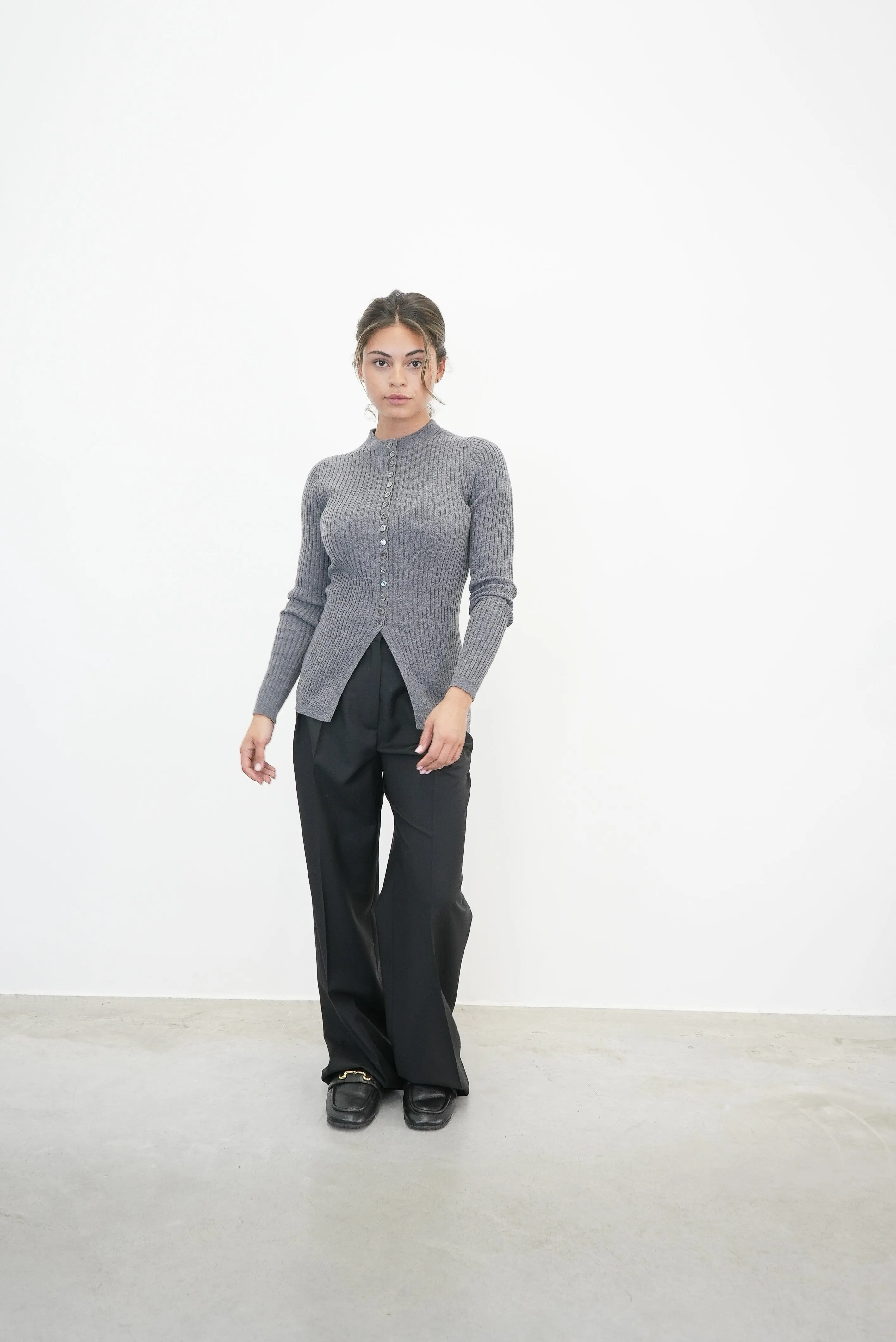 WIDE LEG DOUBLE PLEATED TROUSERS